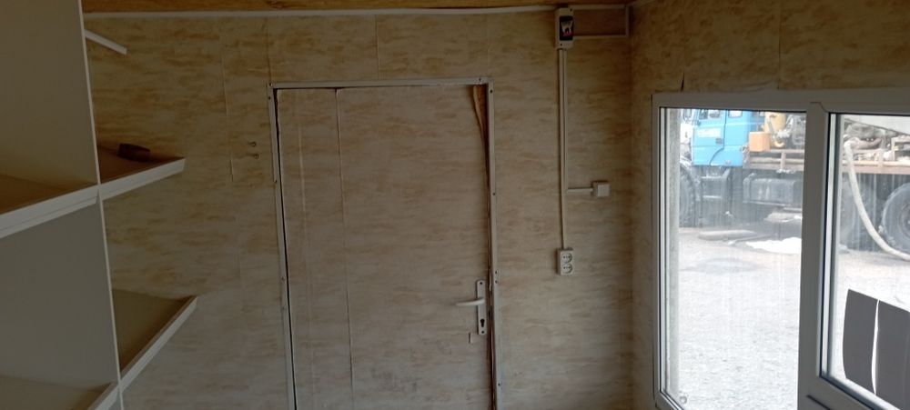 Продам торговый прицеп