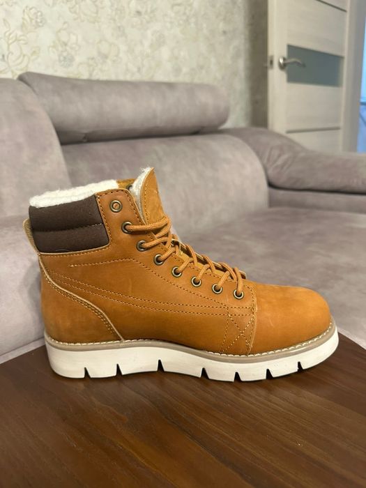 Зимние ботинки новые