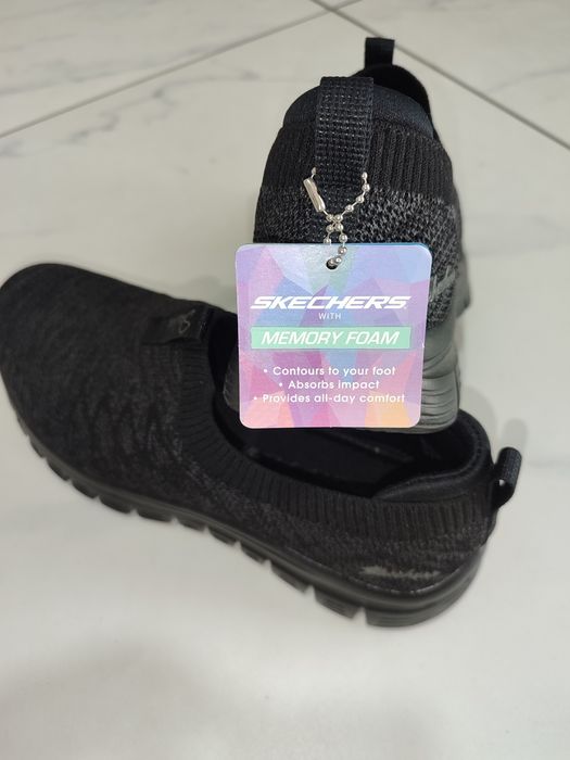 Продаётся original Sketchers Memory foam