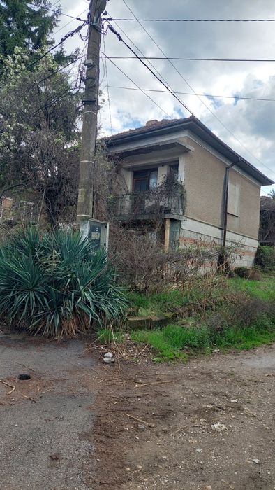 Продава се Къща в с. Синаговци, Област Видин - 140 кв.м за 328 €/кв.м - Снимка #2