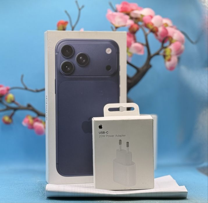 НОВ!!! Apple iPhone 17 Pro Max, 512GB, 5G, Deep Blue + подарък адаптер
