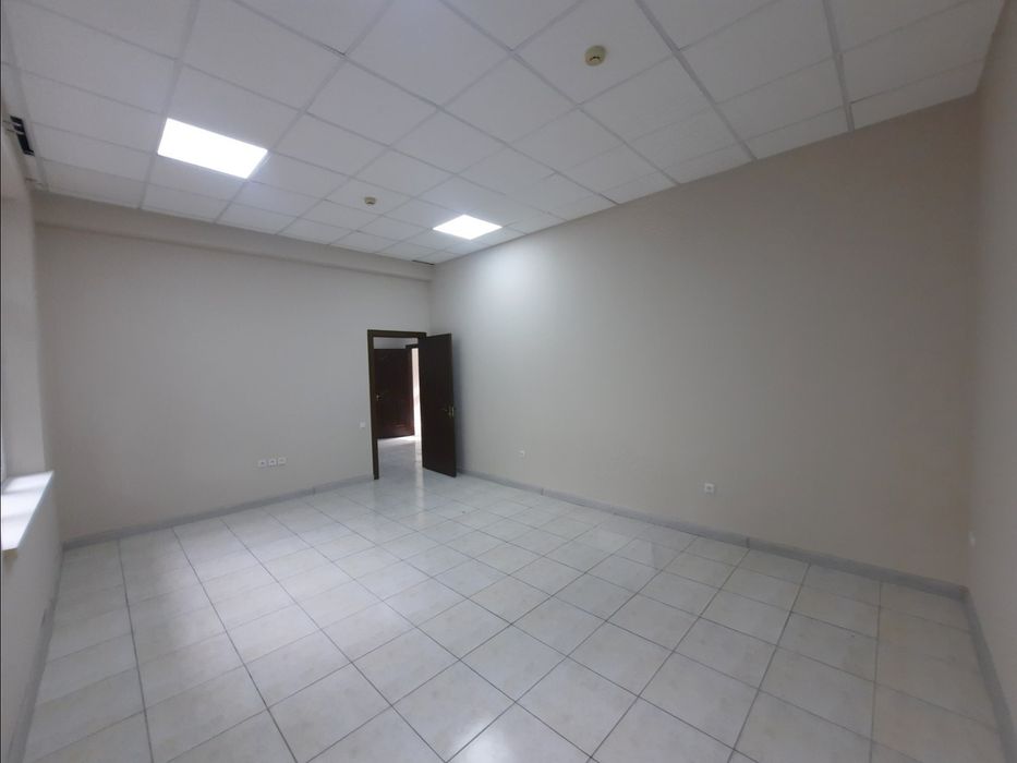 Аренда офиса 116м2 в Центре / Ц-1, Корзинка, кафе Bibigon