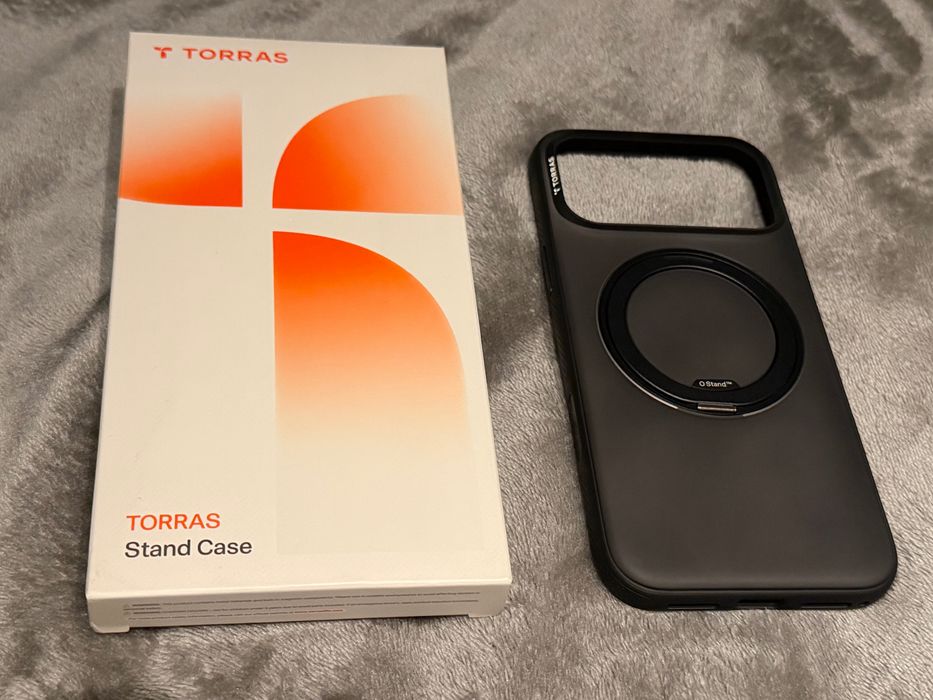 TORRAS 360 Rotatable Stand for iPhone 17 Pro Max Case