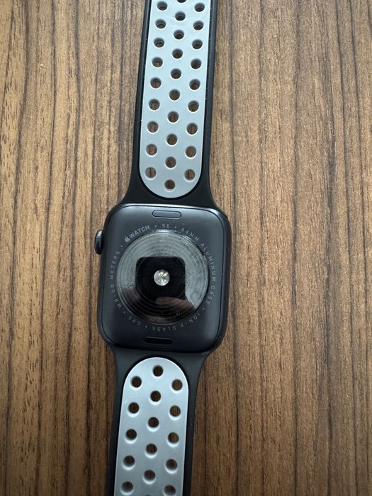 Apple watch SE v2