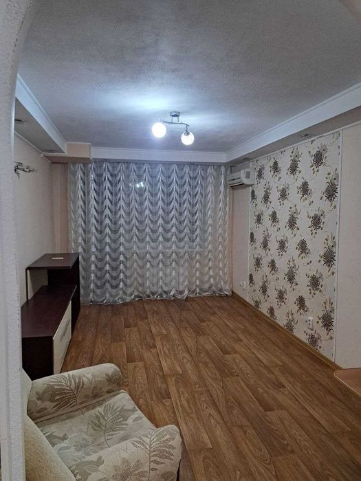 2 Комнатная квартира, центр, Детский мир