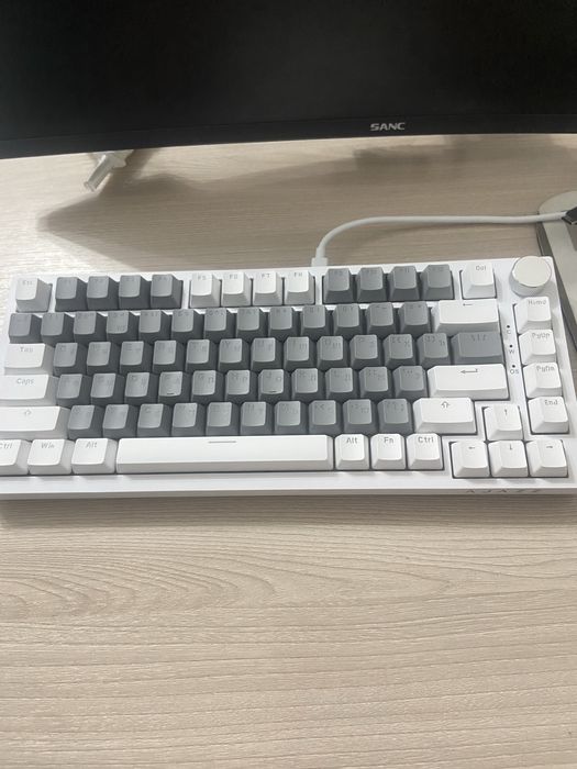 Клавиатура от ajazz