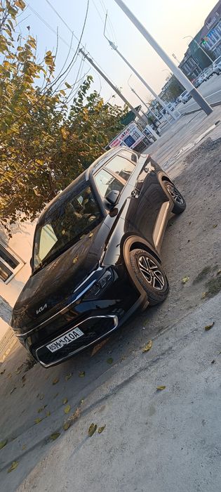 Продам автомобиль KIA CARENS