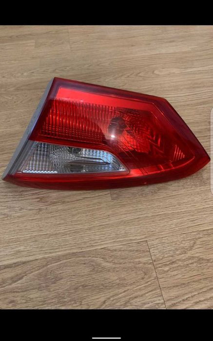 Задние фанари форд фокус