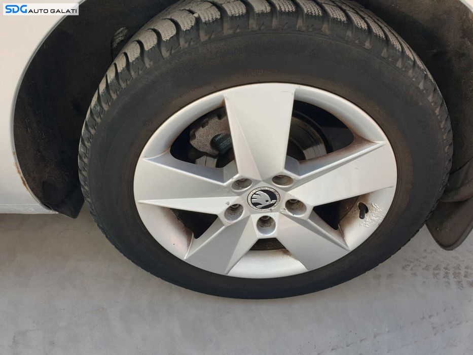 Set 4 Jante Roti Aliaj 5x112 ILIAS 205 55 16 R16 Skoda Octavia 2 2004 - 2013 Cod 5E0601025H [C4342]