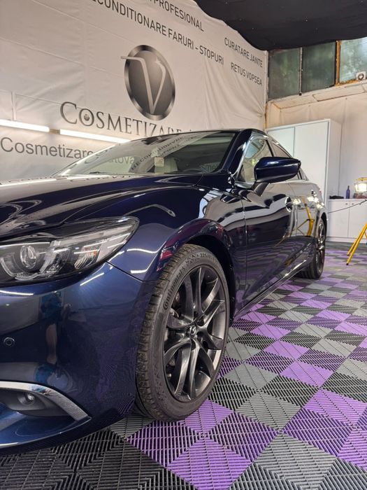 Mazda 6 Revolution Top 2.5 192 CP Automată | Bose | HUD | Trapa | CarPlay | Piele Crem | 80.000 km | Fără Accidente