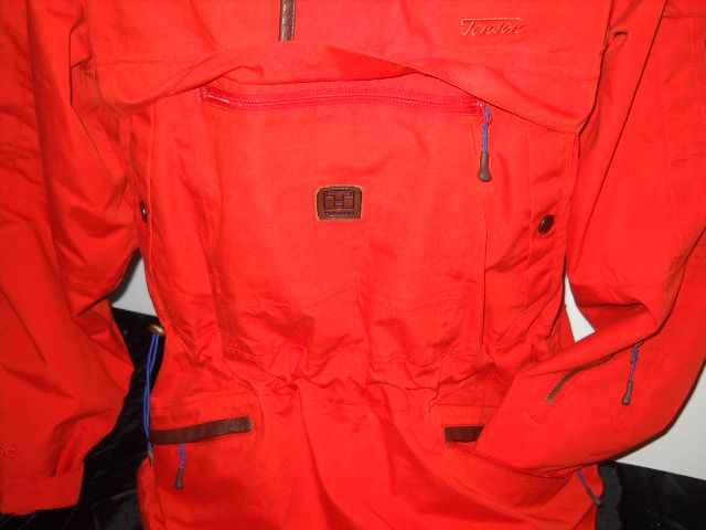 S, M и XL. КАЧЕСТВЕНИ Анораци за риболов,лов и туризъм.TENSON