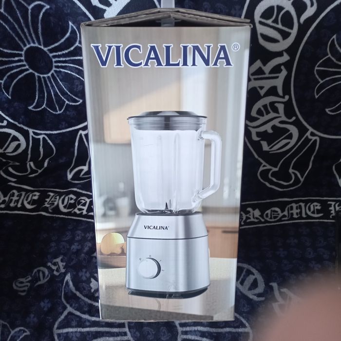 Блендер новый 200000сум