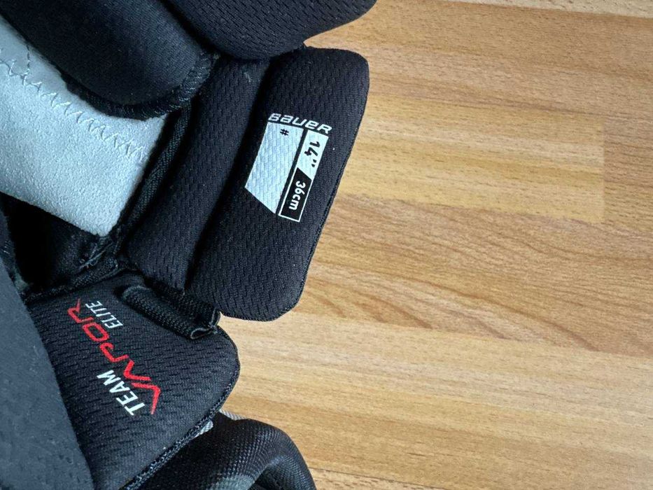 Хоккейные краги Bauer (разные модели, но одного размера 14). Новые!