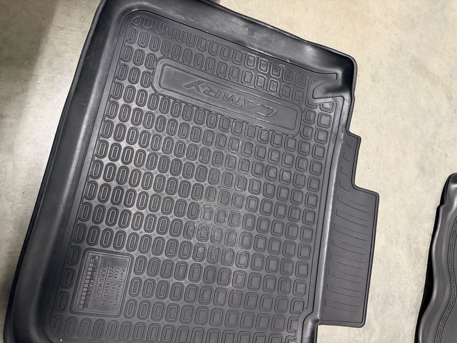 Полики камри 50-55 оригинал