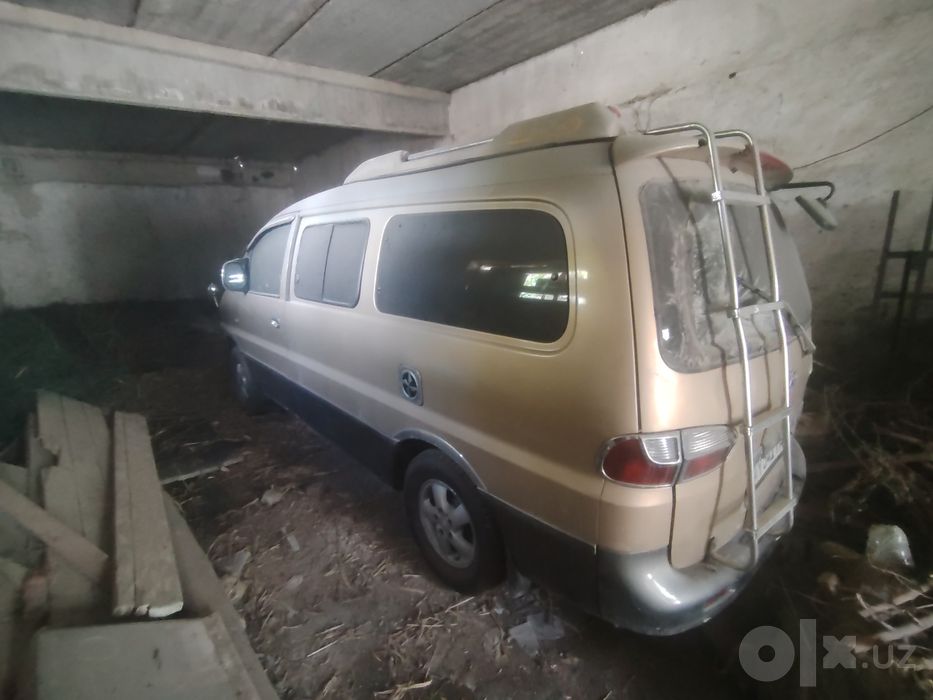 Hyundai Starex 2001