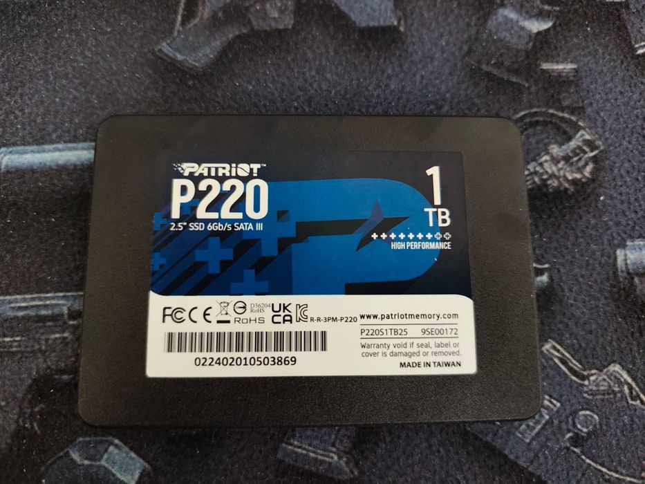 SSD 2.5 patriot 1тб