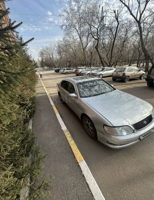 Продам toyota aristo s147