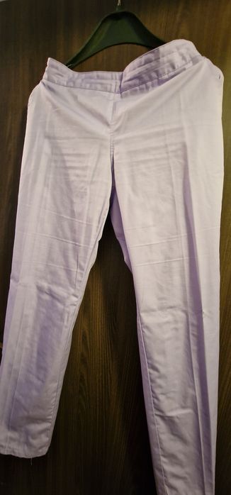 Vând costum medical Natural Design