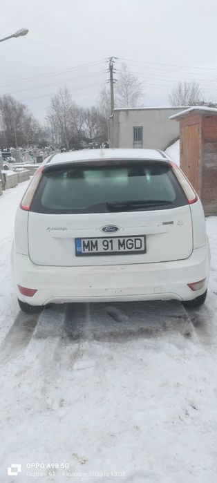 Vând Ford focus 2  1.6TDI