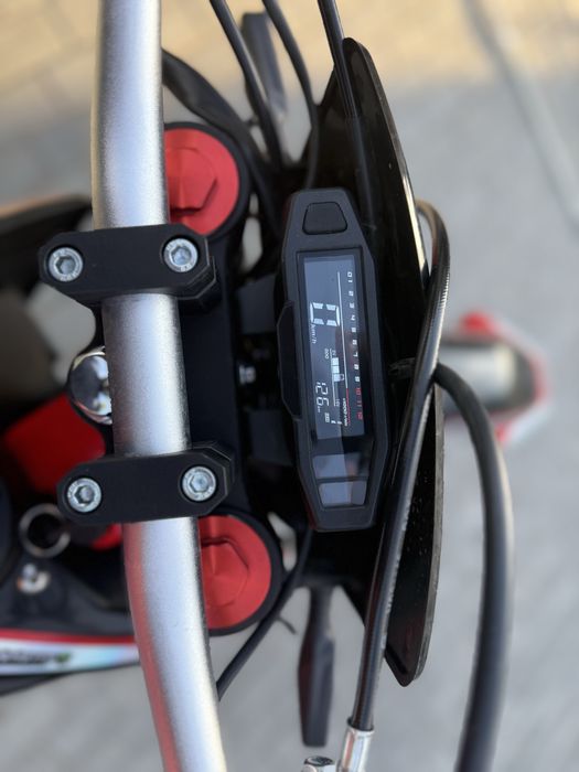 Продам отличный эндуро мотоцикл !!