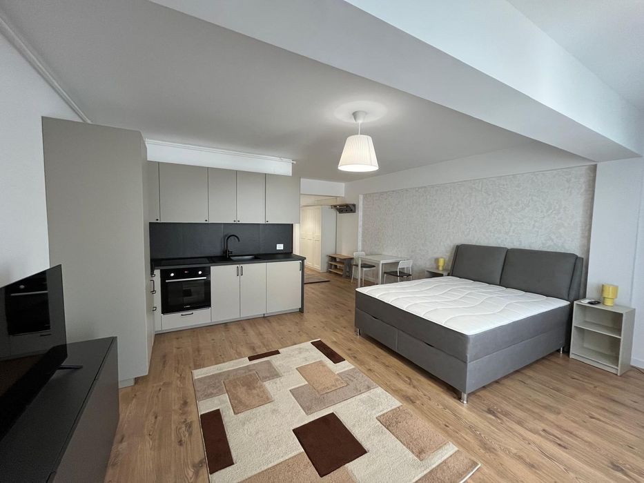 Proprietar, Studio modern 40 mp et2, Ivory Pipera sens OMV