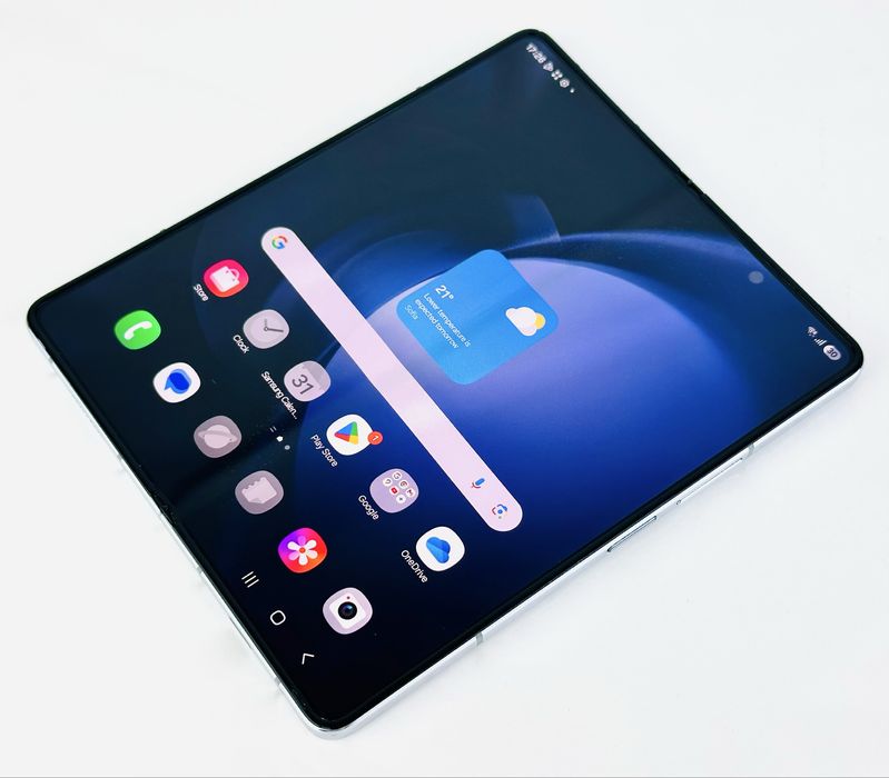 Samsung Galaxy Z Fold 5 5G 256GB 12RAM Icy Blue Перфектен! Гаранция!
