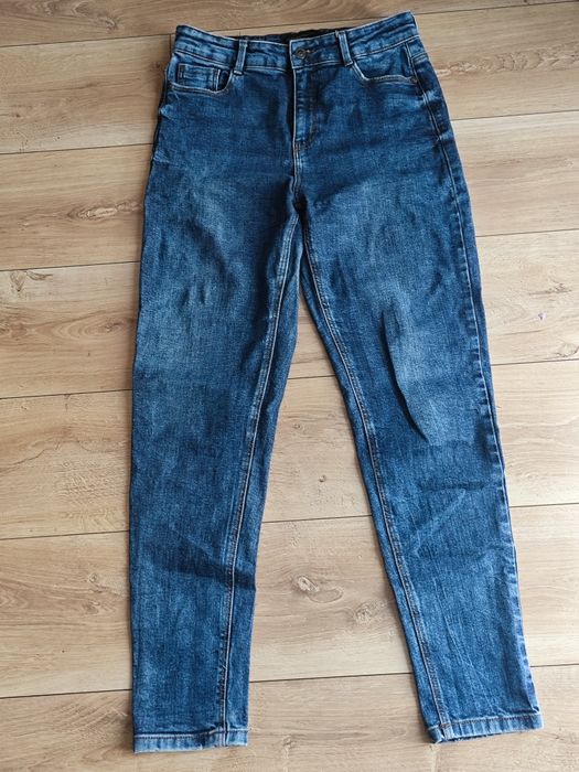 Blugi Clockhouse mid rise Denim 38