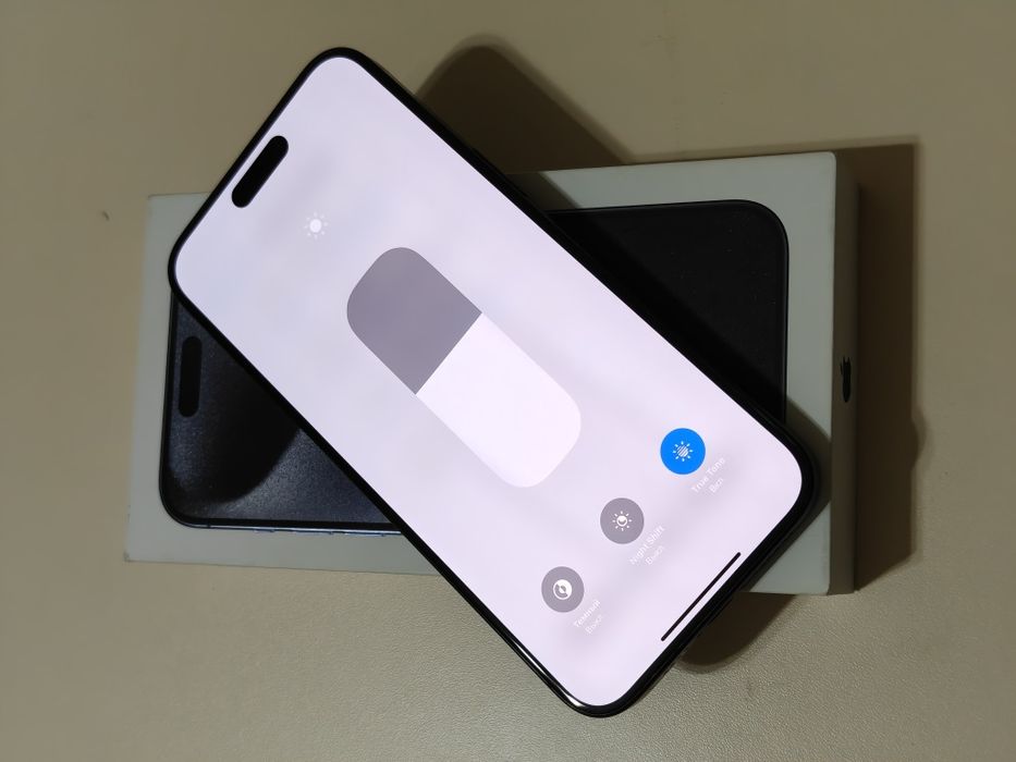 iPhone 15 Pro Max 256 gb ёмкость 89