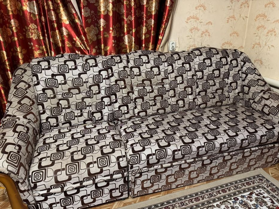 Продается диван 20000