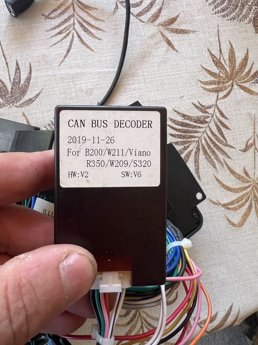 Tableta android comnatibila mercedes c clas 2004