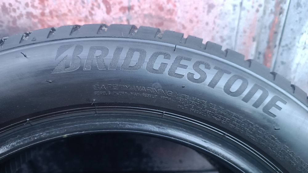205/55/16 Bridgestone Дот 2522