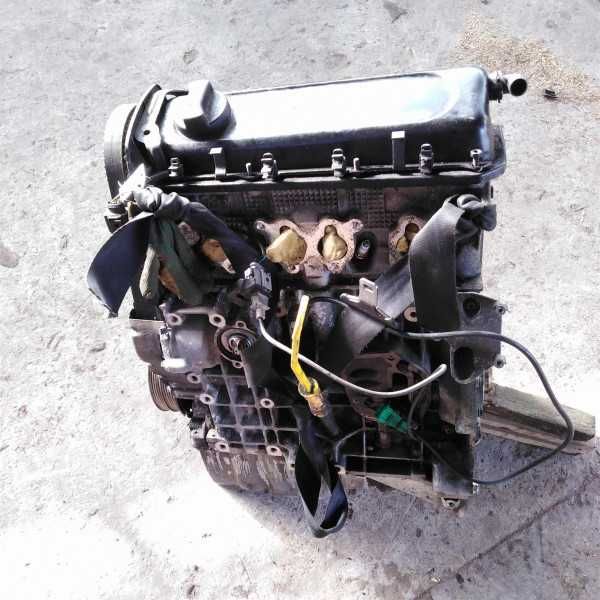 Двигатель 1,6 AHL фольксваген ауди