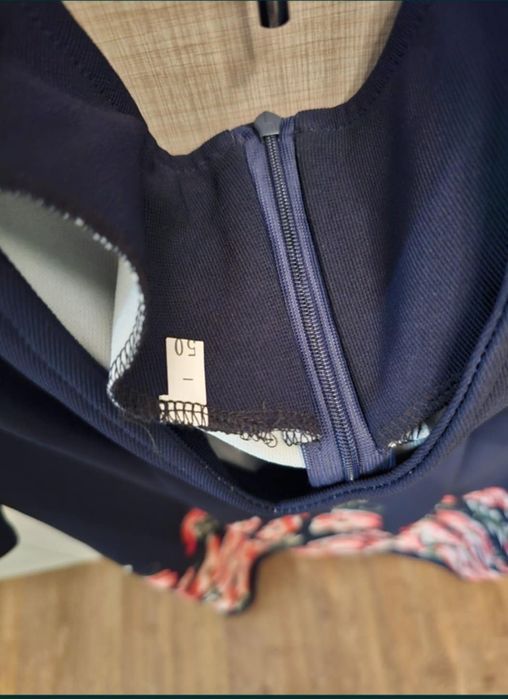 Rochie superbă, imprimeu floral