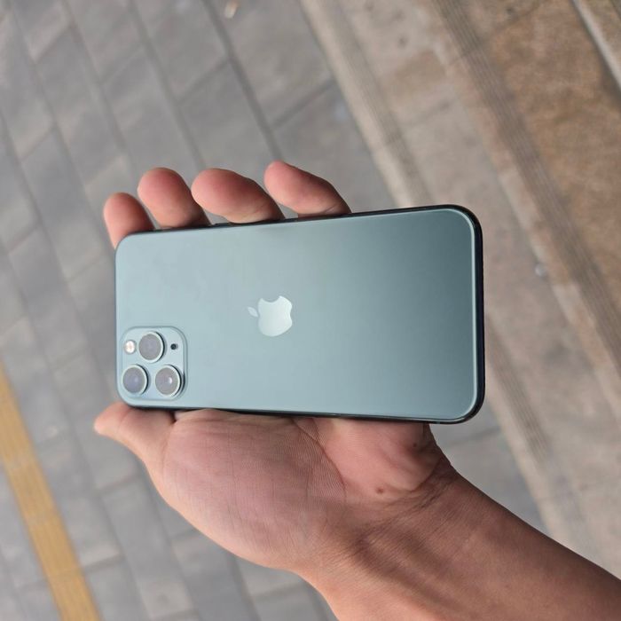 Iphone 11pro sotiladi