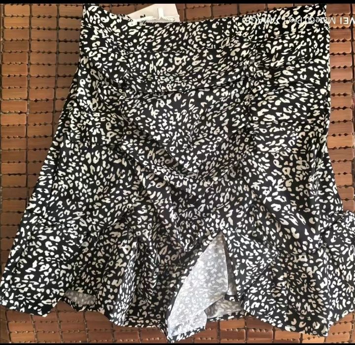 Юбка женская, колокольчиком