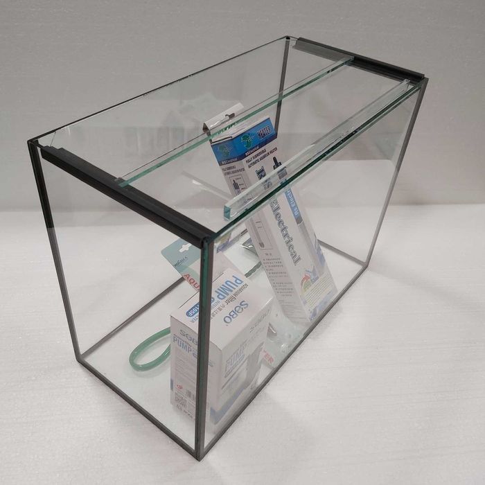 Аквариум 24 литра - оборудван