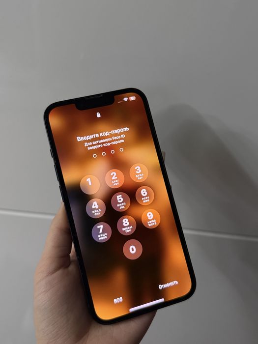 Продам айфон 13 , iphone 13