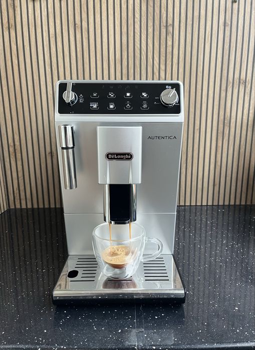 Delonghi Autentica - Перфектно състояние с една година гаранция!