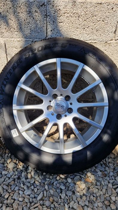 FORD KUGA джанти със зимни гуми  235/60/17  7,5J×17  ET47  5х108