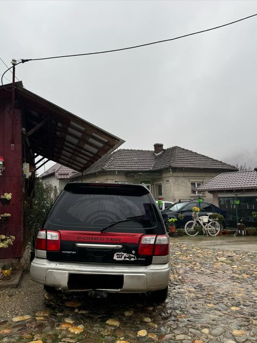 Vând Subaru Forester
