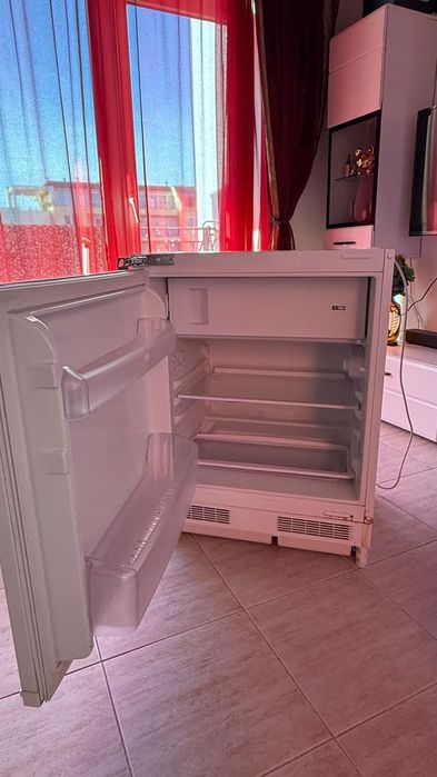 Хладилник за вграждане