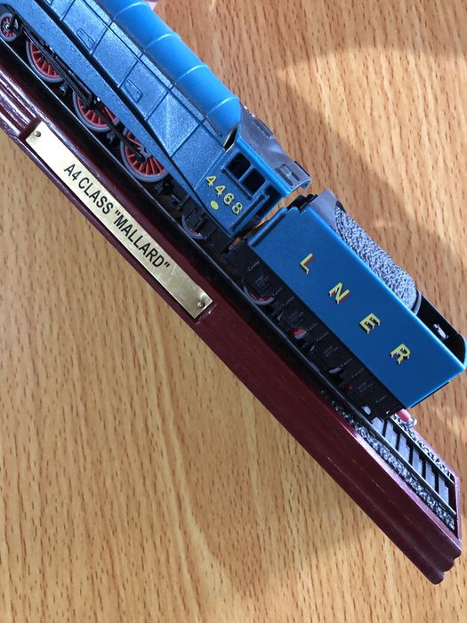 Колекционерски ретро модел LOKOMOTIVE, ново