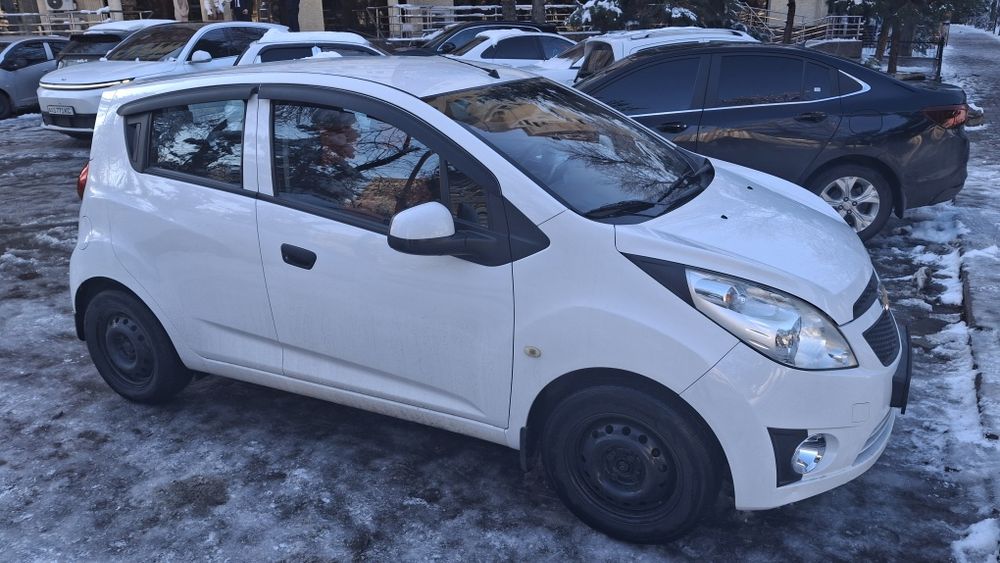 Продам Спарк 2 позиция