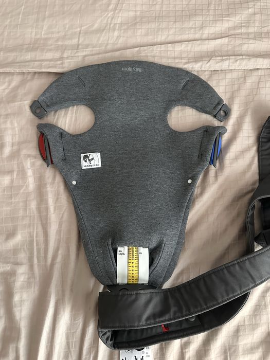 Marsupiu BabyBjorn Mini