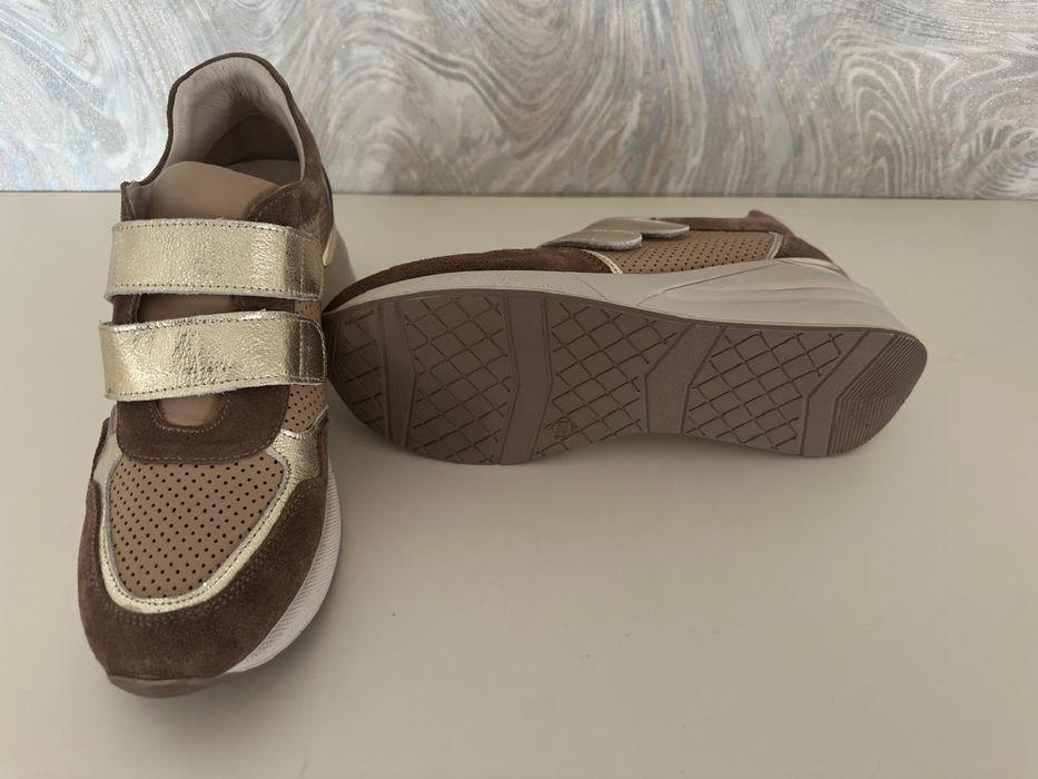 Женские кррсовки Турция ортопед