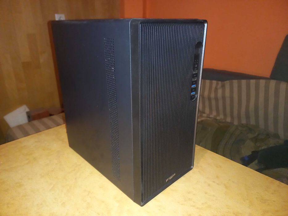Компютър Ryzen 5, Vega R7