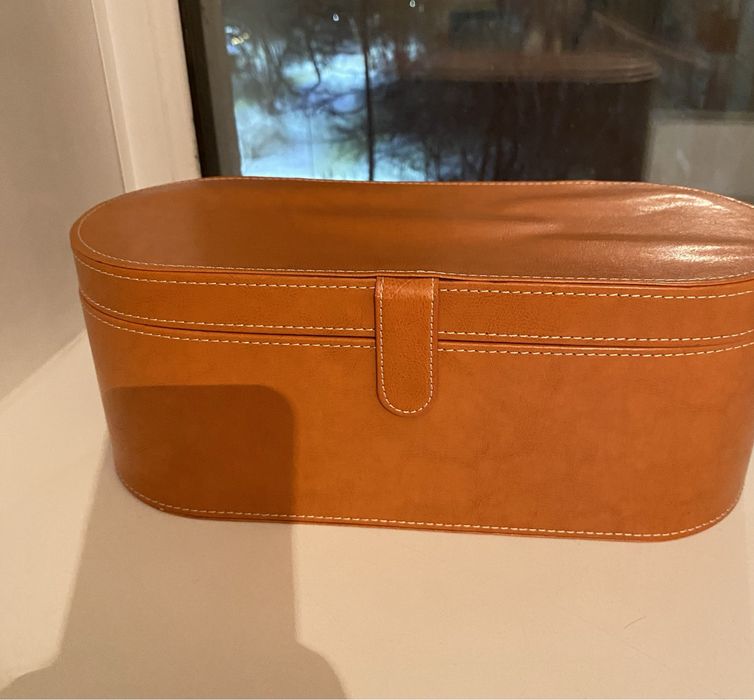 Dayson фен          .