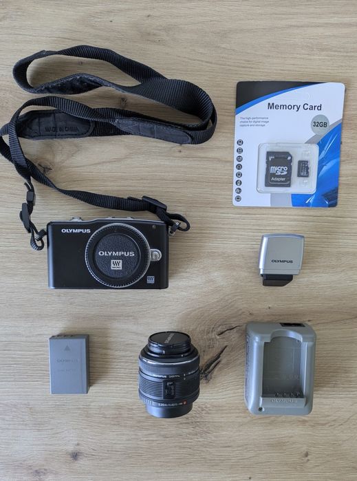 Olympus E-PM1 mini - УНИКАЛНИ СНИМКИ Дигитален Фотоапарат В Отлично Състояние