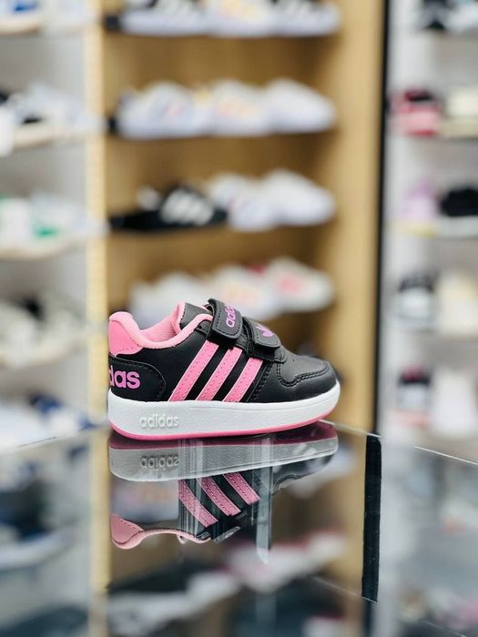 Adidasi fete si baieti