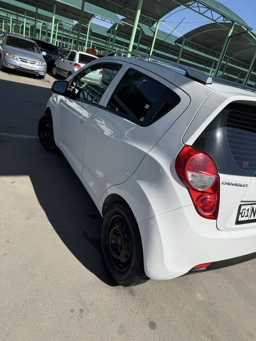 Спарк срочна сотилади 2018/2019-йил 137.000про мошина ало холатта